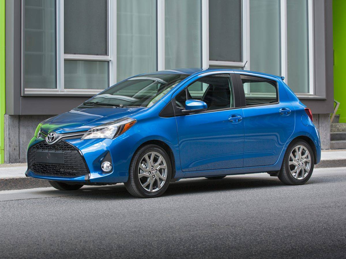 2015 Toyota Yaris SE — Hatchback — 75,125 mi — Miami, FL