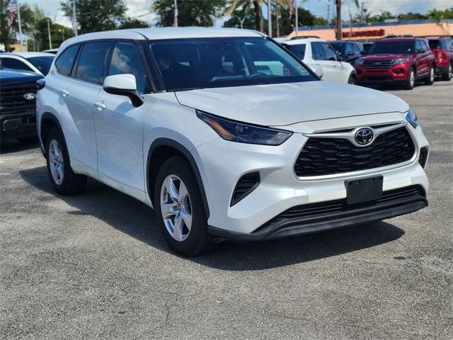 2022 Toyota Highlander L — SUV — 37,842 mi — Miami, FL