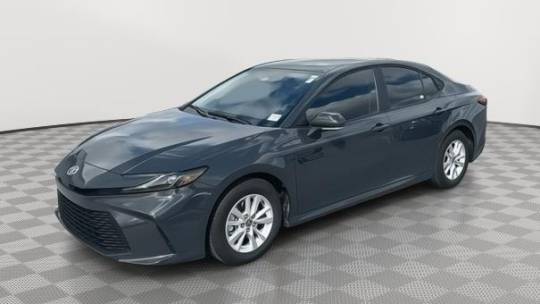 2025 Toyota Camry LE — Sedan — 16,719 mi — Homestead, FL