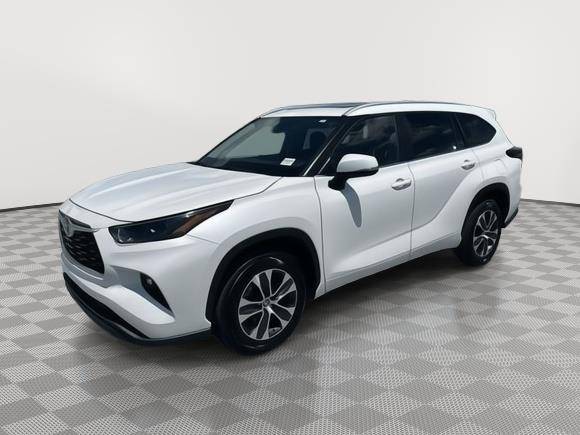 2024 Toyota Highlander Hybrid XLE — SUV — 20,390 mi — Homestead, FL