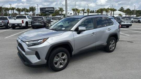 Used Toyota RAV4 Hybrid XLE for Sale Near Me - TrueCar