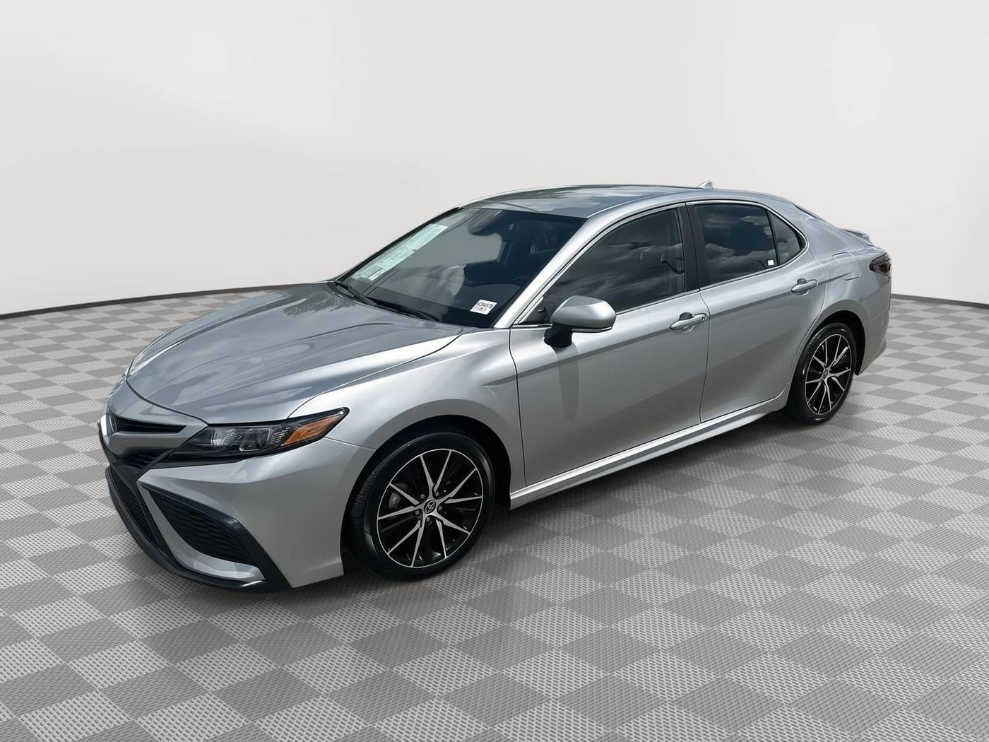 2023 Toyota Camry SE — Sedan — 29,588 mi — Homestead, FL