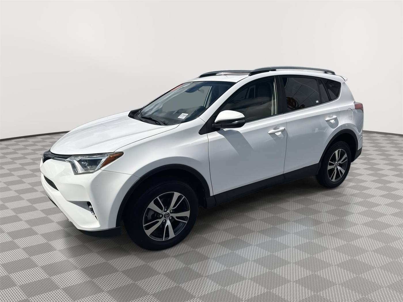 2018 Toyota RAV4 XLE — SUV — 85,301 mi — Homestead, FL
