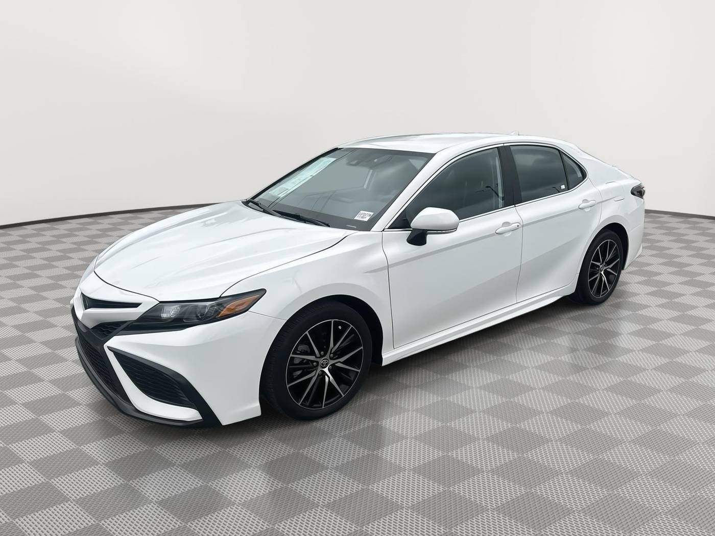 2023 Toyota Camry SE — Sedan — 16,235 mi — Homestead, FL