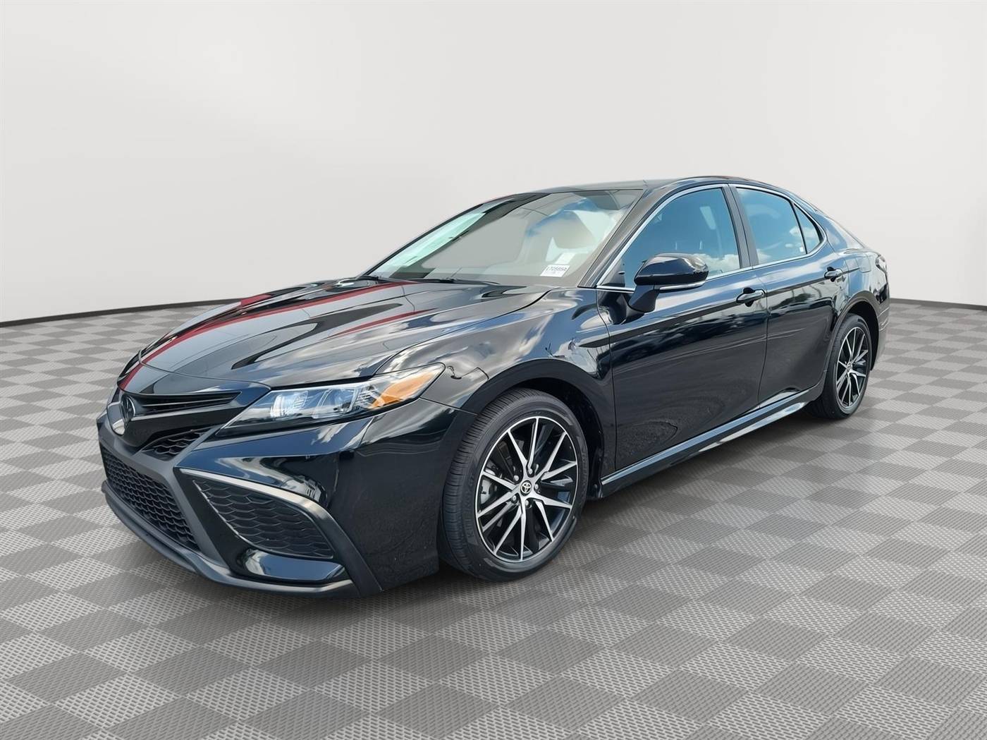 2024 Toyota Camry SE — Sedan — 7,722 mi — Homestead, FL