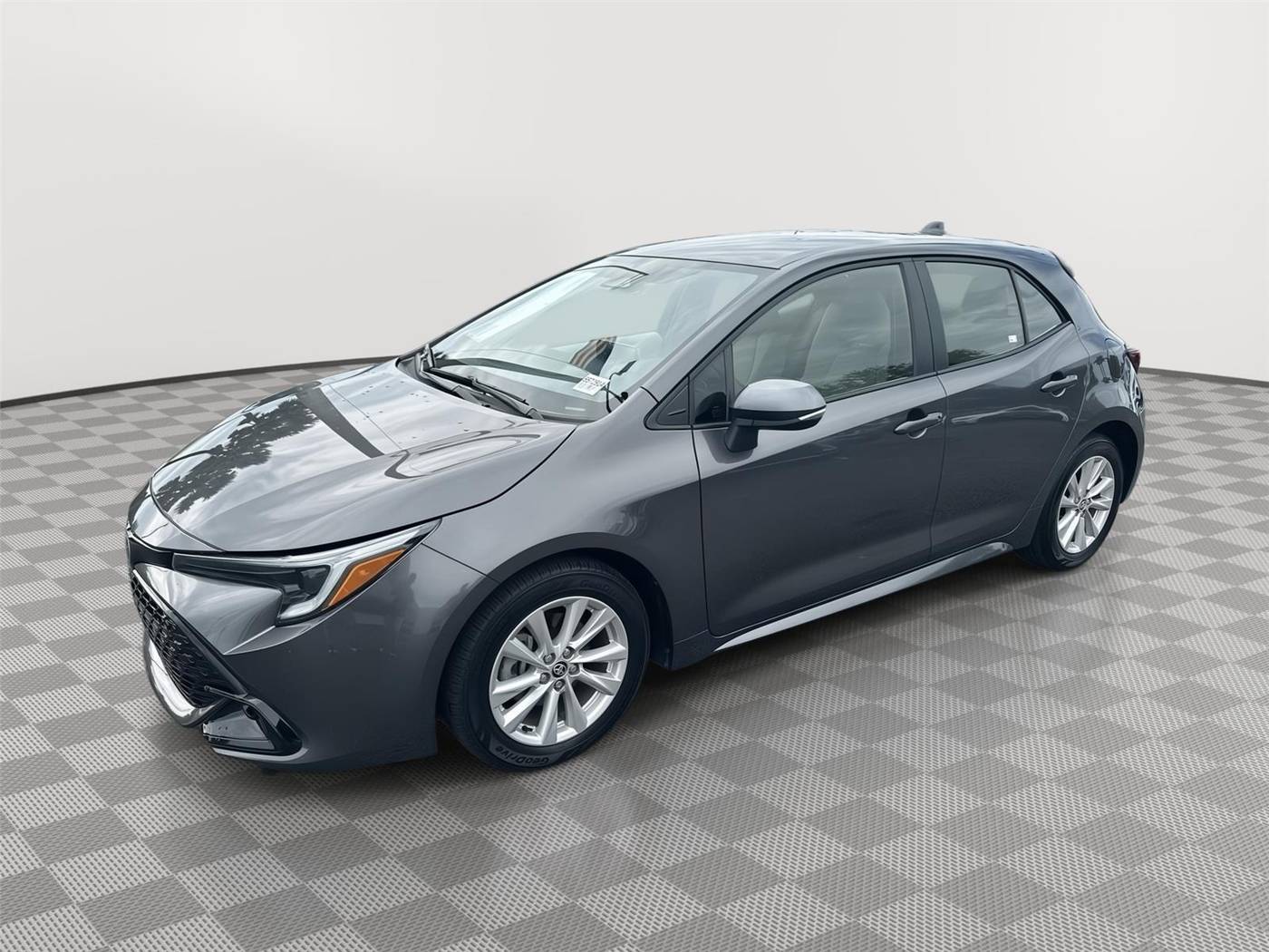 2024 Toyota Corolla Hatchback SE — Hatchback — 35,365 mi — Homestead, FL