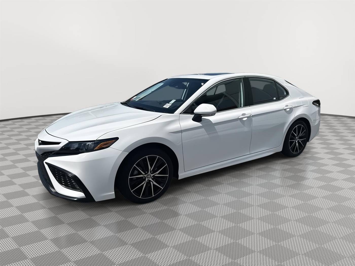 2024 Toyota Camry SE — Sedan — 36,955 mi — Homestead, FL