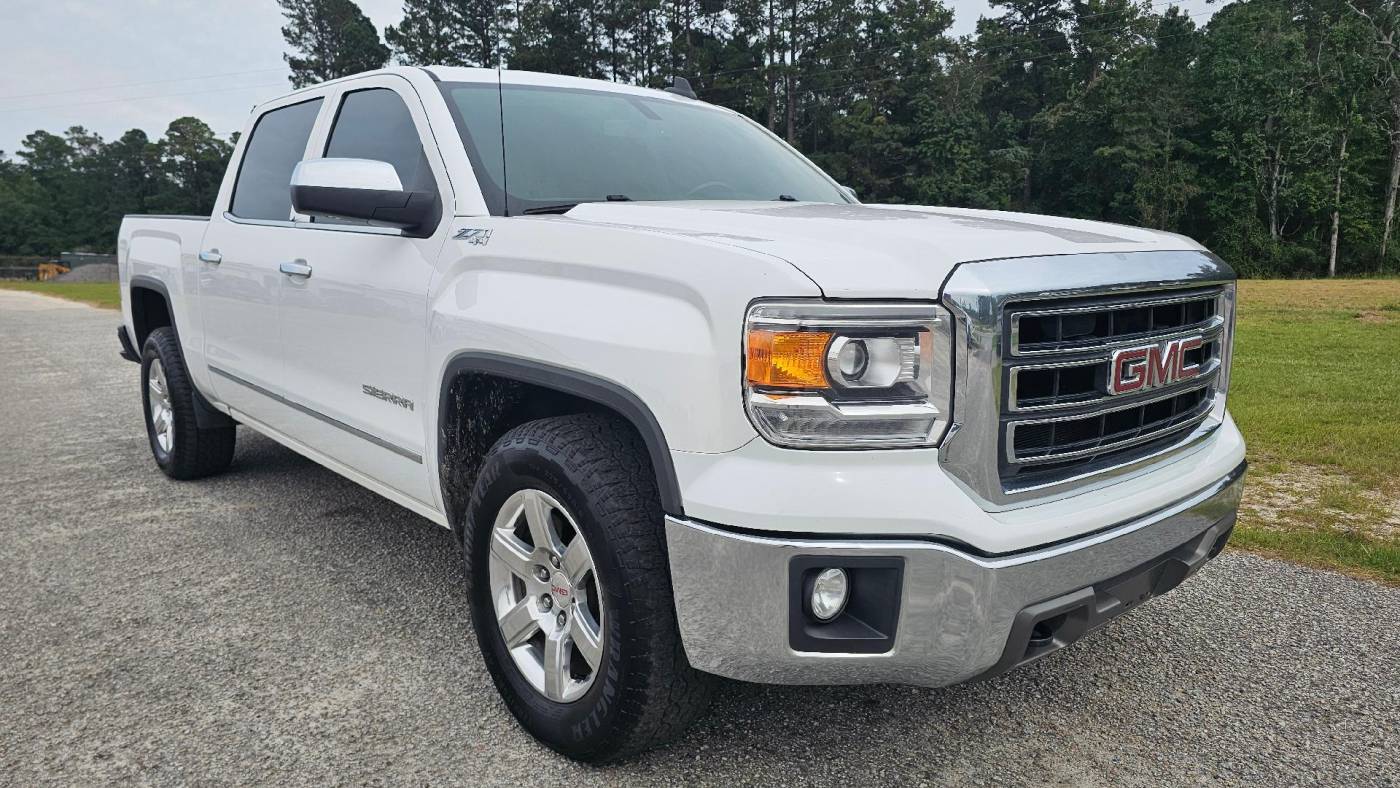 2015 GMC Sierra 1500 SLT — Pickup Truck — 176,548 mi — Holly Hill, SC