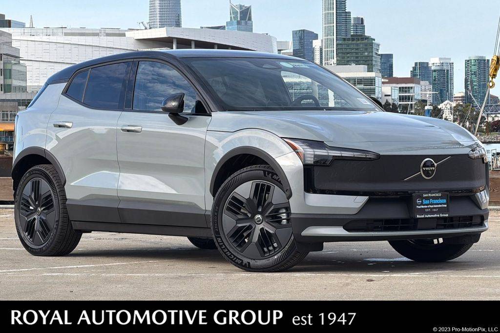 2026 Volvo EX30 Cross Country Twin Ultra