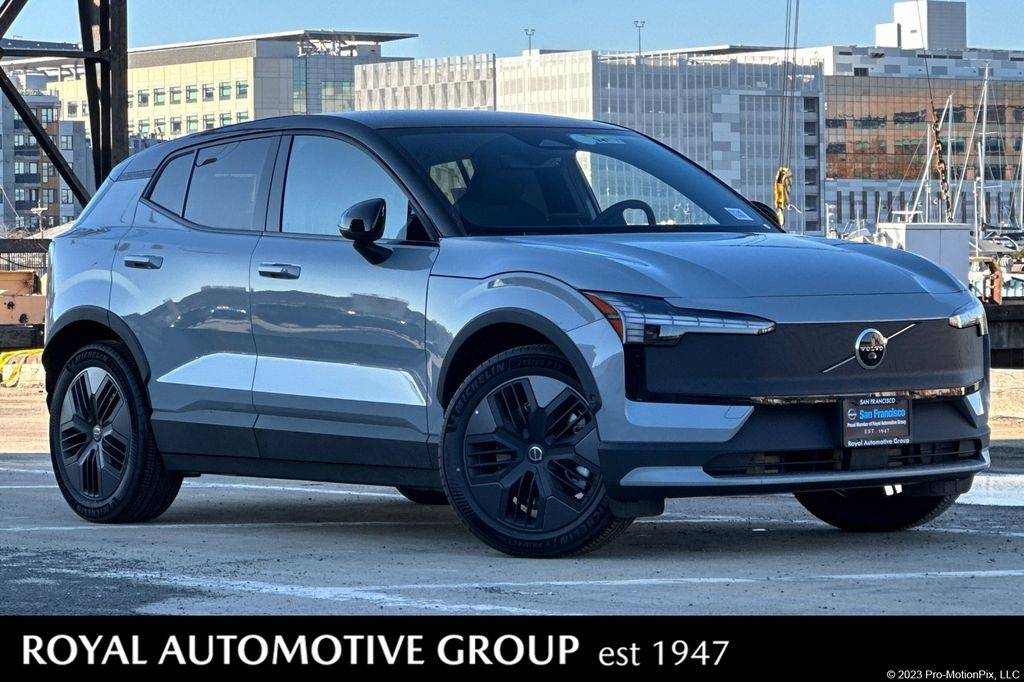 2026 Volvo EX30 Cross Country Twin Ultra