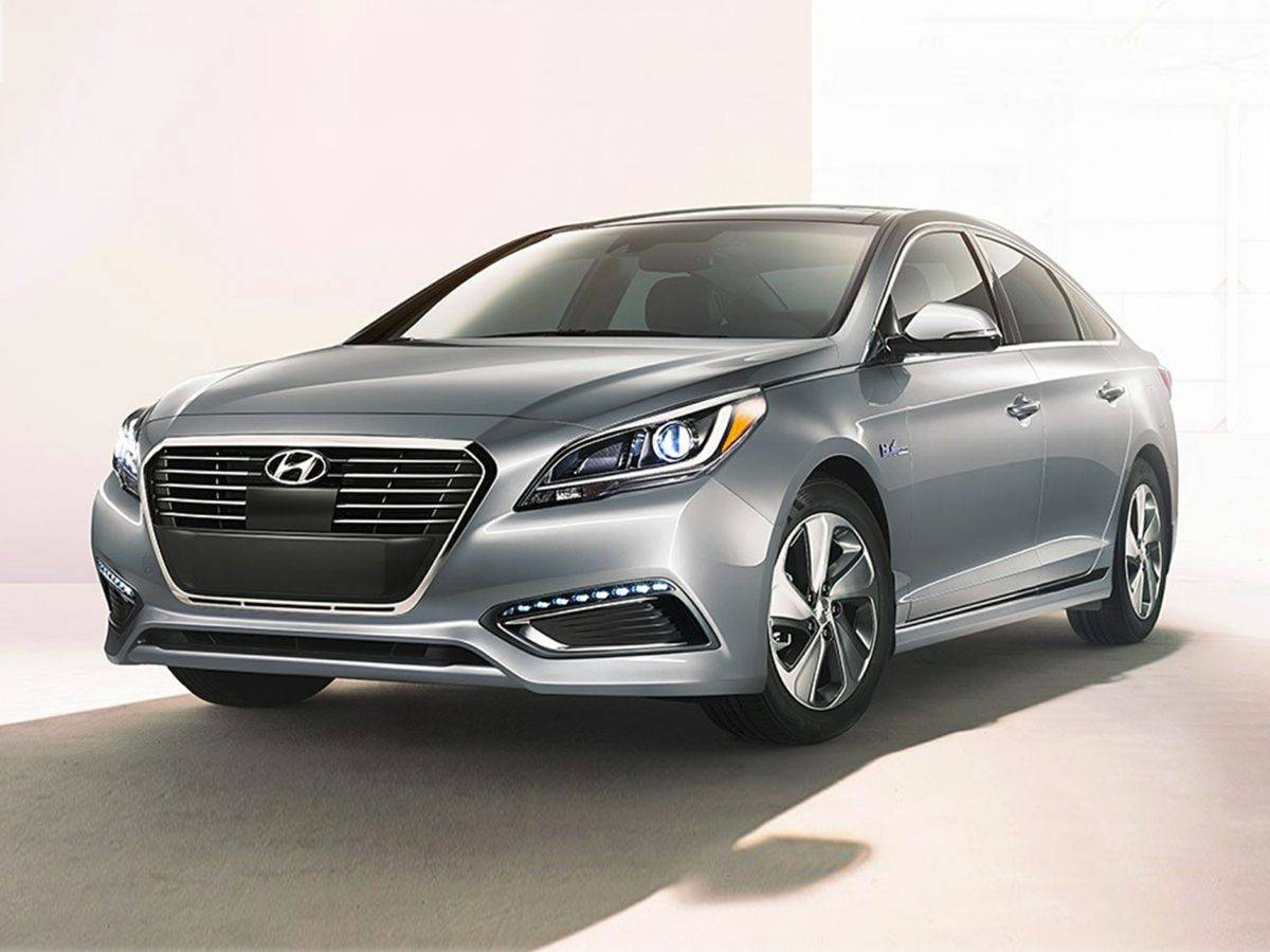 2016 Hyundai Sonata Hybrid SE — Sedan — 120,393 mi — Roseville, CA