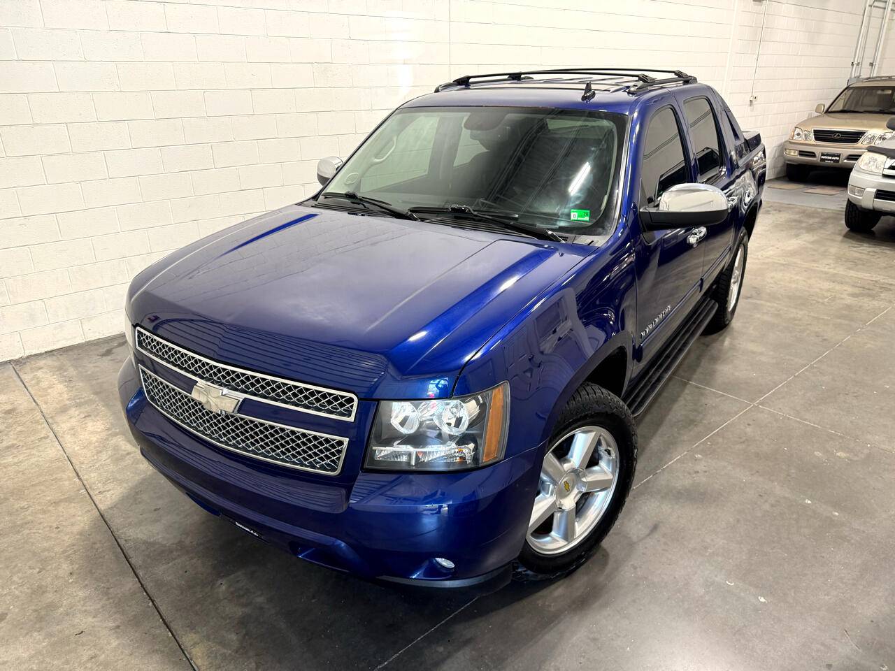 2013 Chevrolet Avalanche LT — Pickup Truck — 108,656 mi — Chantilly, VA