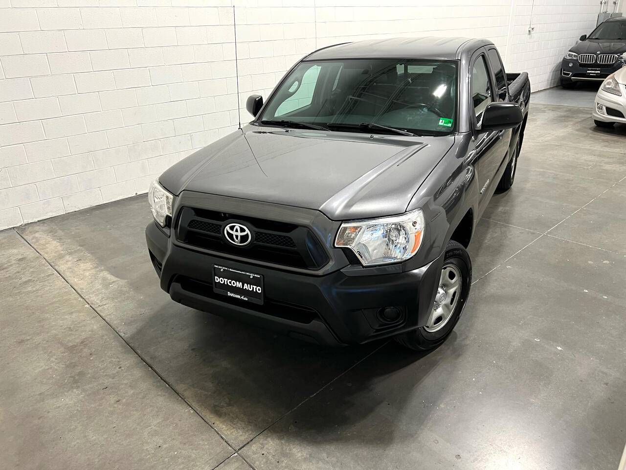 2014 Toyota Tacoma Base — Pickup Truck — 124,055 mi — Chantilly, VA