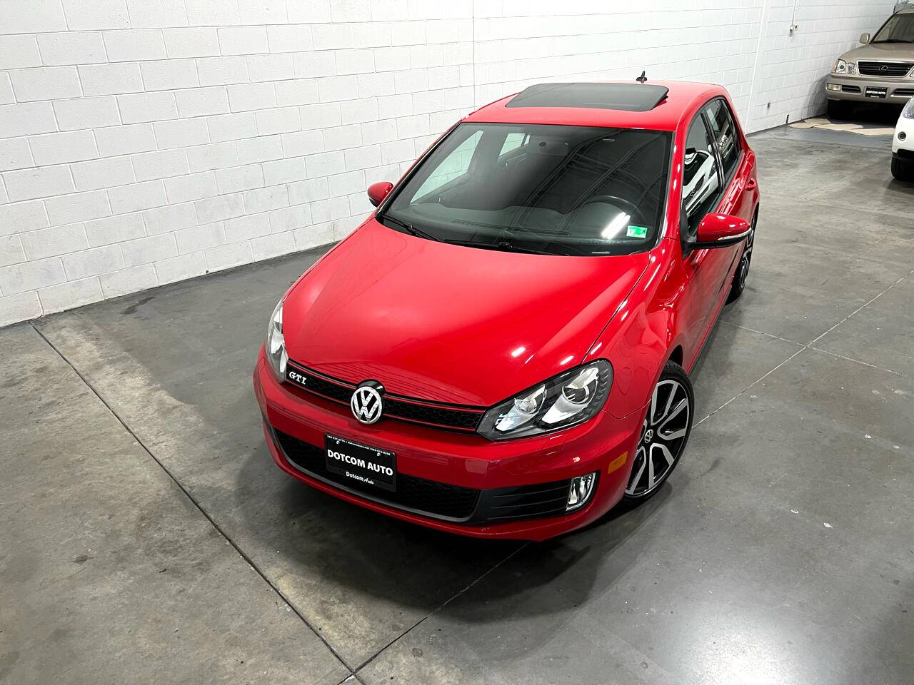 2012 Volkswagen Golf GTI Base — Hatchback — 20,743 mi — Chantilly, VA