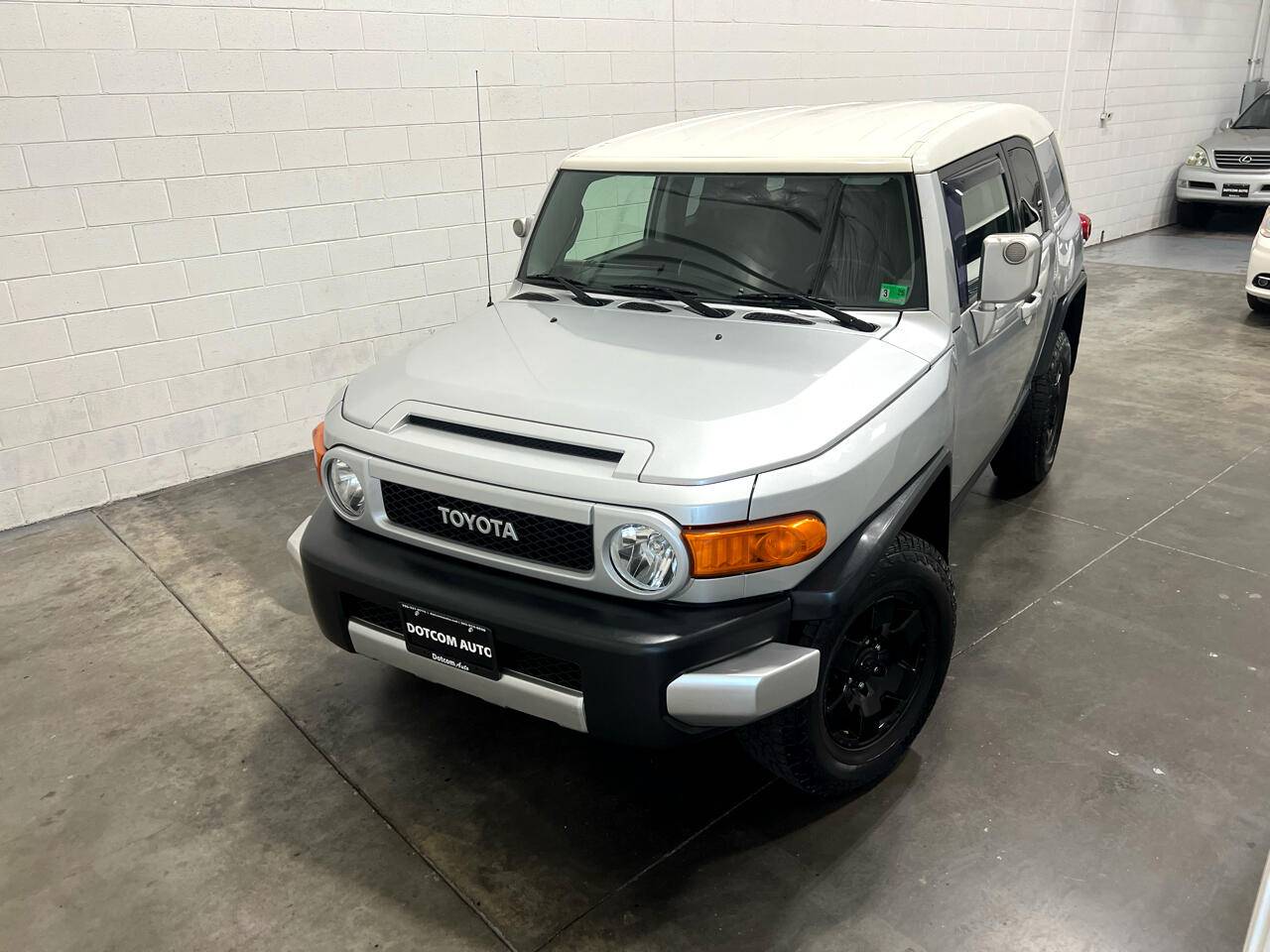 2007 Toyota FJ Cruiser Base — SUV — 127,098 mi — Chantilly, VA