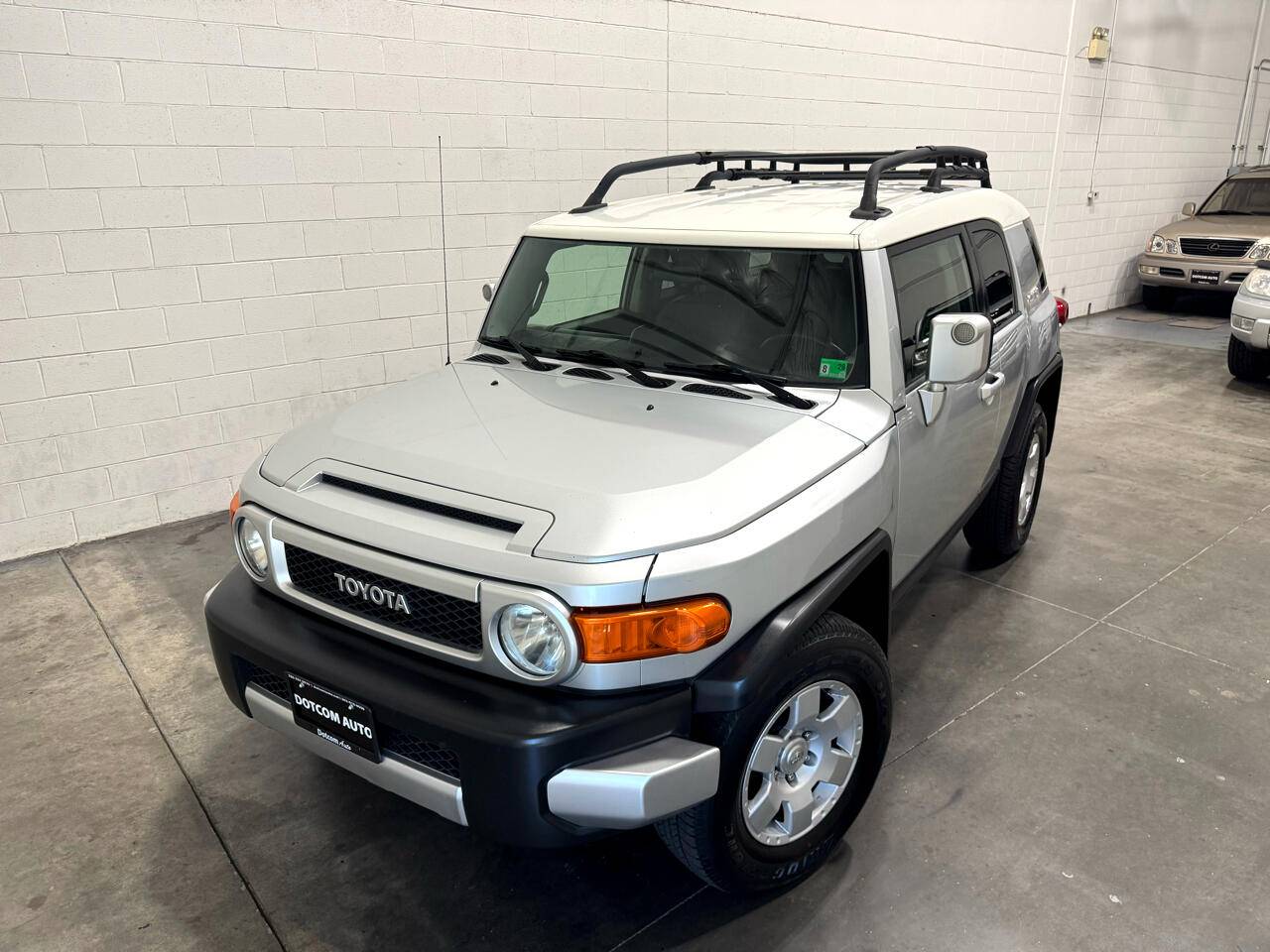 2007 Toyota FJ Cruiser Base — SUV — 153,252 mi — Chantilly, VA