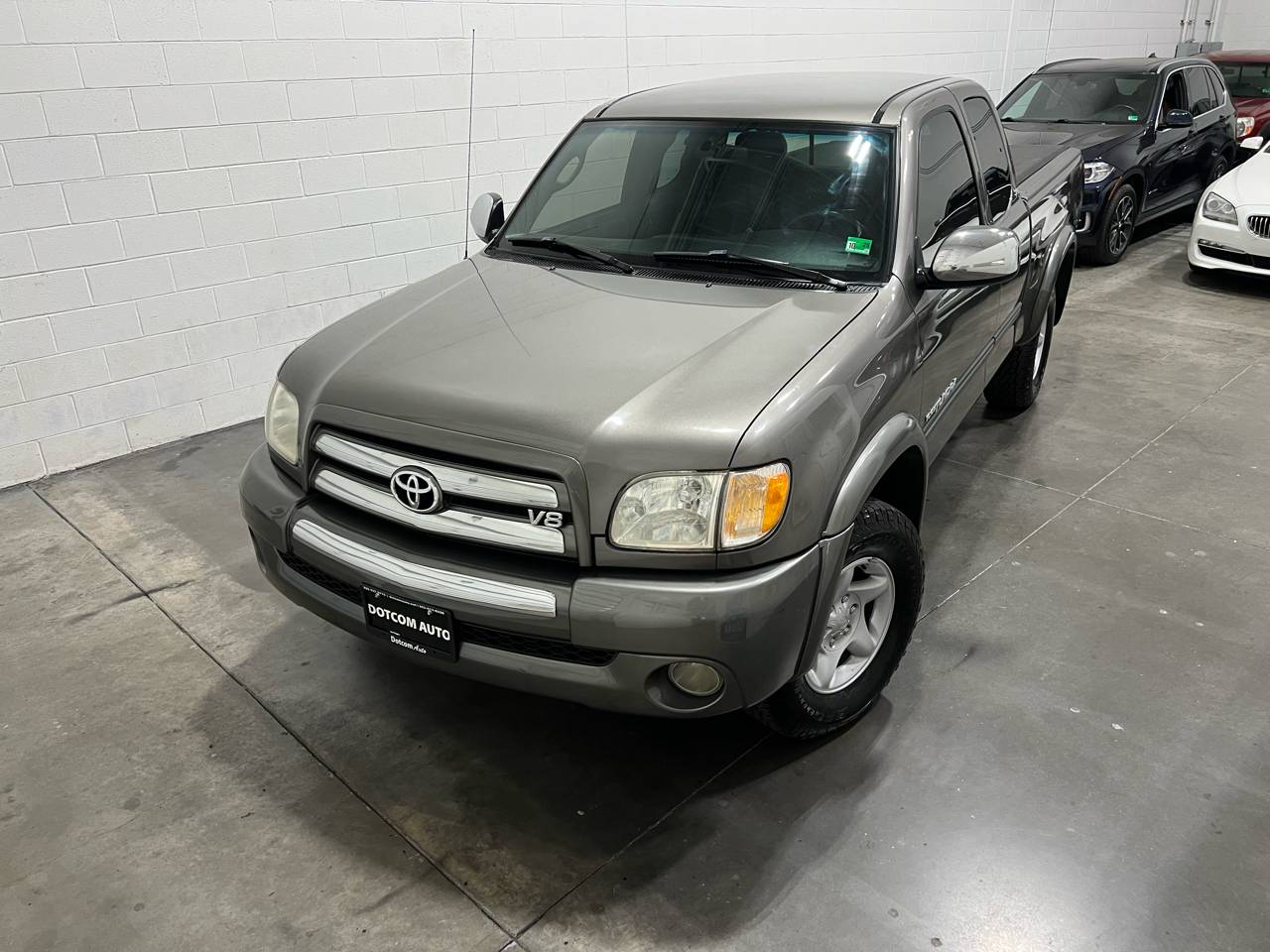 2004 Toyota Tundra SR5 — Pickup Truck — 77,233 mi — Chantilly, VA