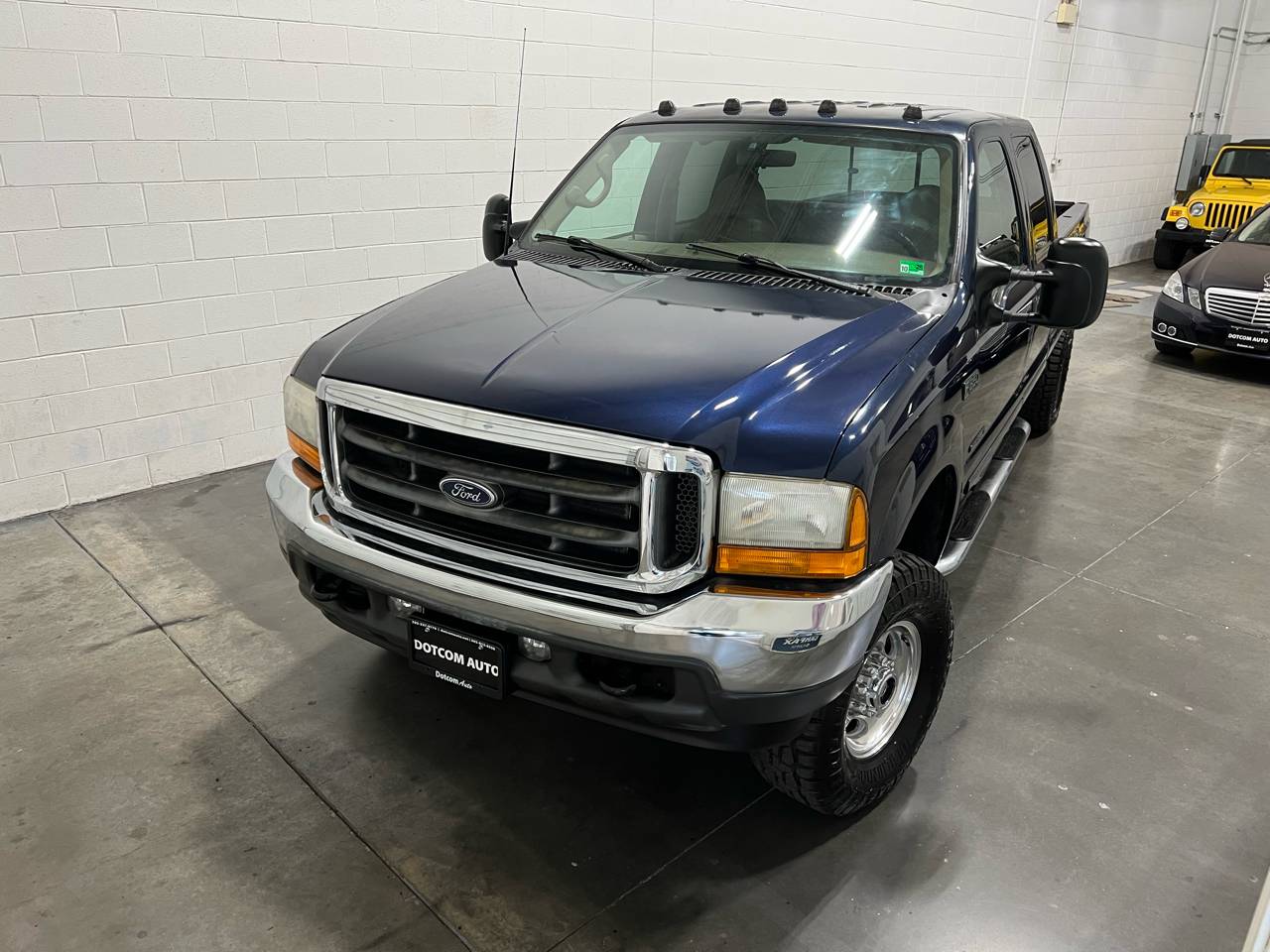 2001 Ford Super Duty F-350 Lariat — Pickup Truck — 116,716 mi — Chantilly, VA