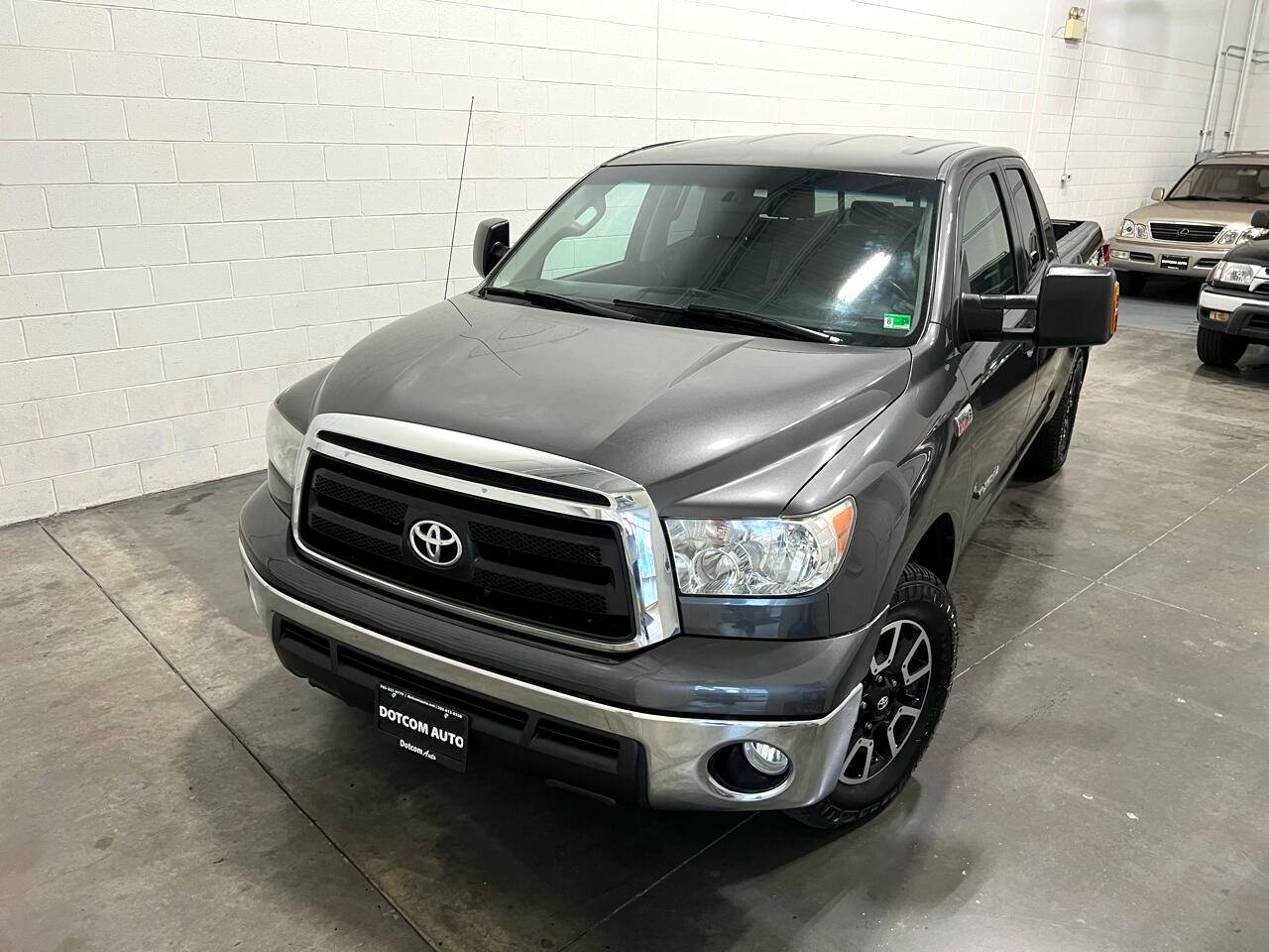 2013 Toyota Tundra Base — Pickup Truck — 130,009 mi — Chantilly, VA