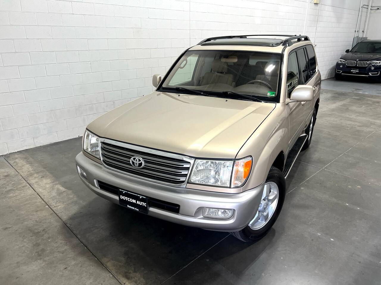 2004 Toyota Land Cruiser Base — SUV — 165,875 mi — Chantilly, VA