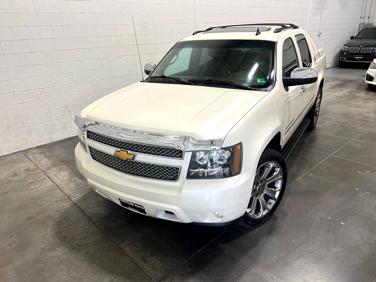 2013 Chevrolet Avalanche LTZ — Pickup Truck — 118,911 mi — Chantilly, VA