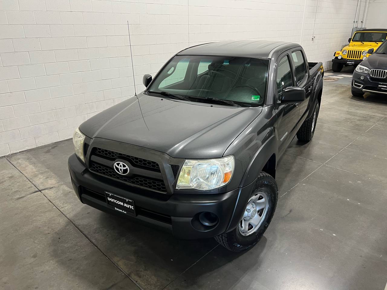 2011 Toyota Tacoma Base — Pickup Truck — 101,385 mi — Chantilly, VA