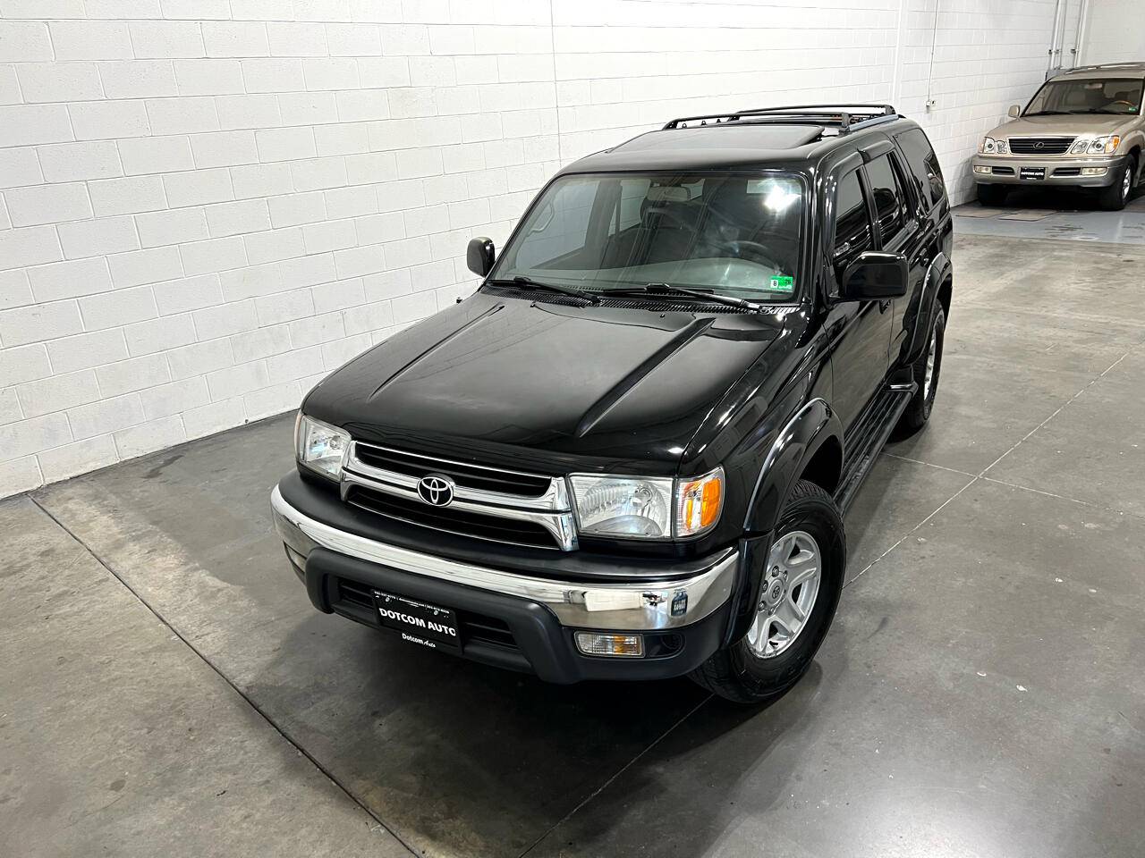2001 Toyota 4Runner SR5 — SUV — 129,551 mi — Chantilly, VA