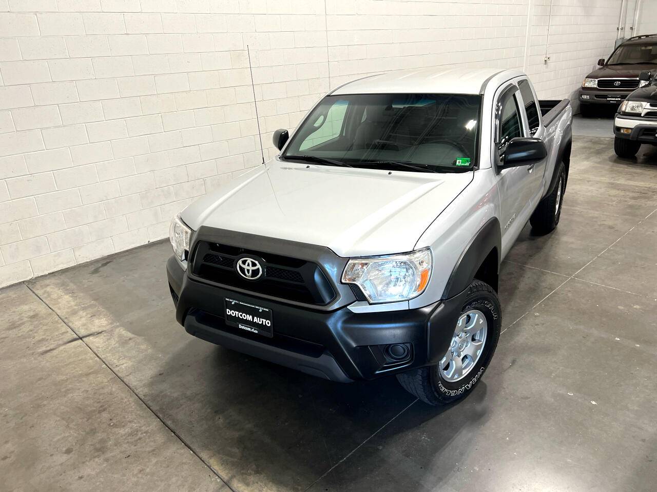 2012 Toyota Tacoma Base — Pickup Truck — 109,560 mi — Chantilly, VA
