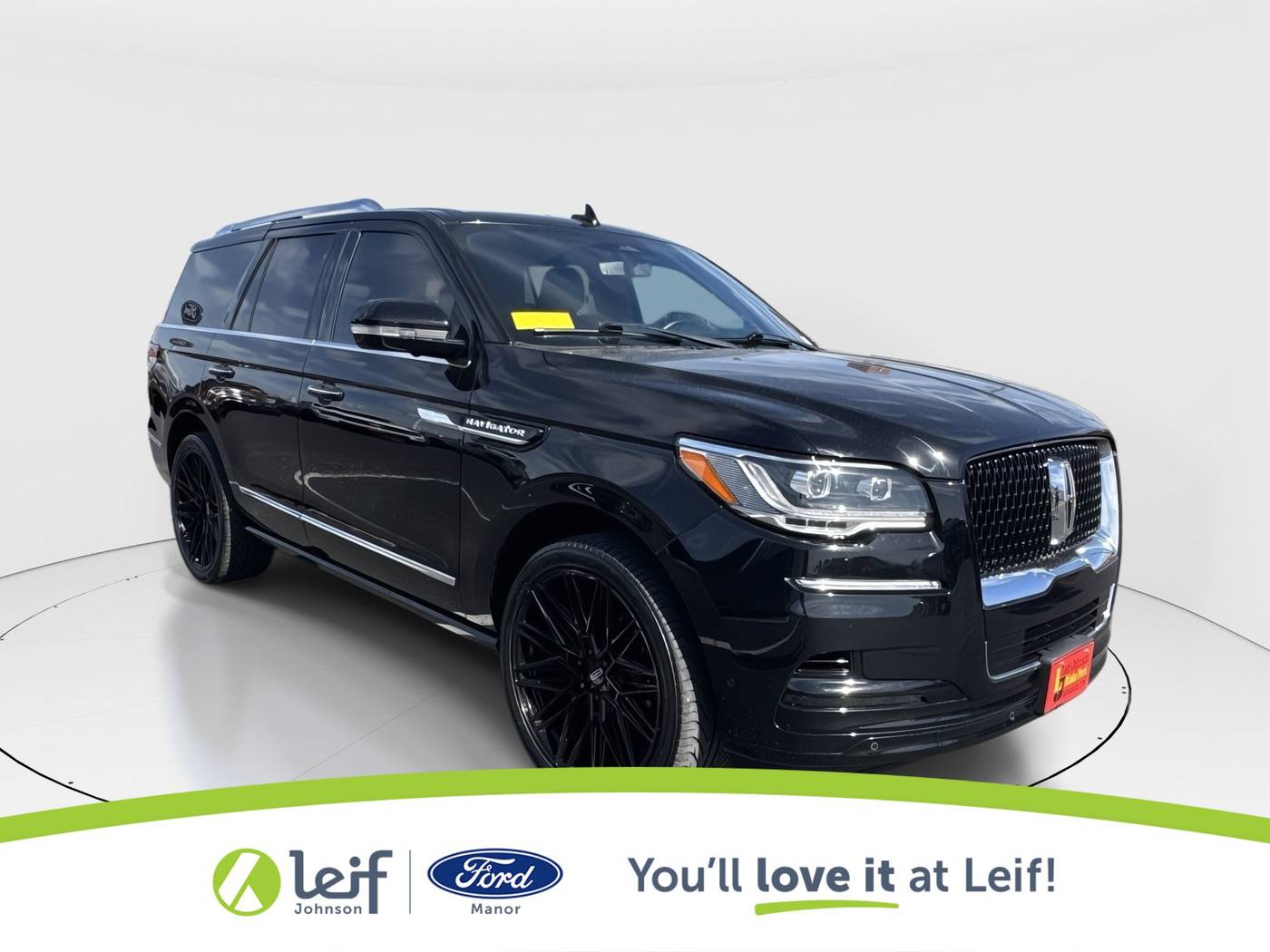 2023 Lincoln Navigator Reserve — SUV — 30,815 mi — Manor, TX