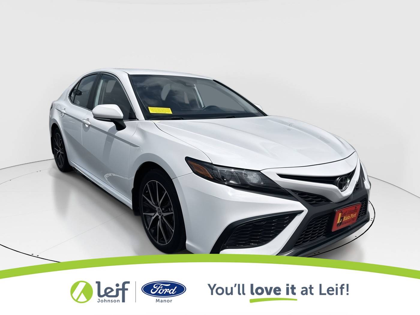 2023 Toyota Camry SE — Sedan — 51,635 mi — Manor, TX