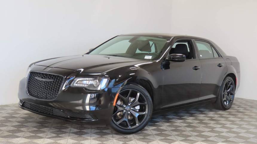 2022 Chrysler 300 Touring — Sedan — 48,005 mi — Scottsdale, AZ