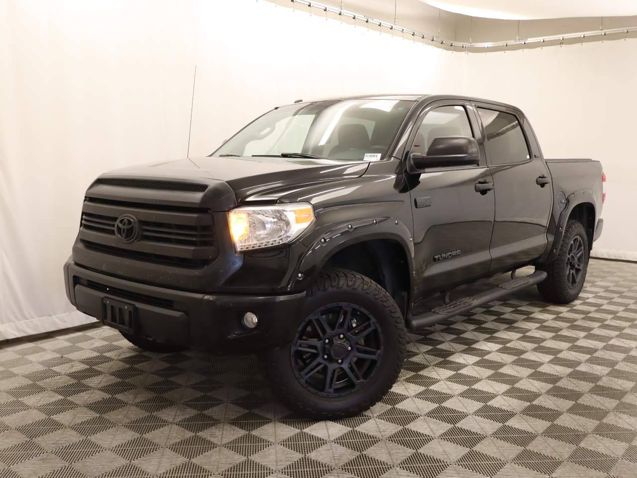 2017 Toyota Tundra SR5 — Pickup Truck — 102,984 mi — Scottsdale, AZ