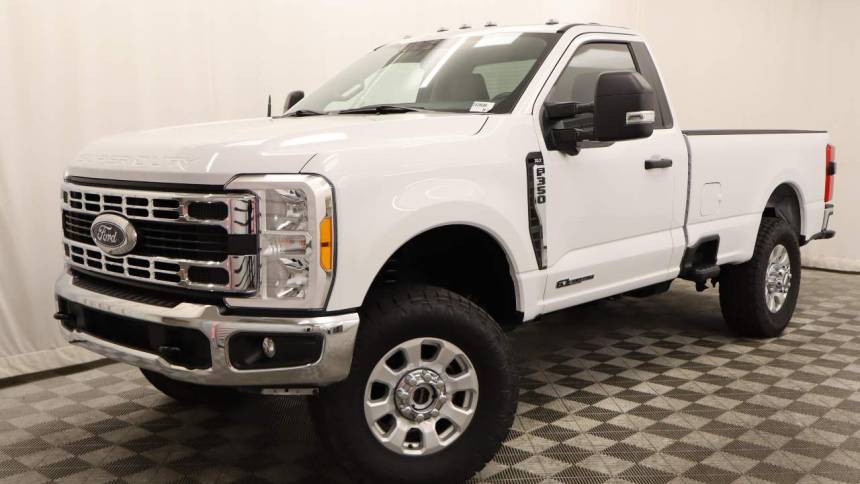 2023 Ford Super Duty F-350 XLT — Pickup Truck — 25,702 mi — Scottsdale, AZ