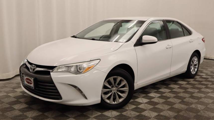 2017 Toyota Camry SE — Sedan — 115,602 mi — Scottsdale, AZ