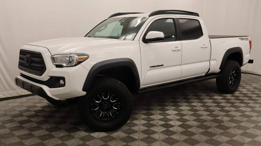2016 Toyota Tacoma TRD Sport — Pickup Truck — 111,873 mi — Scottsdale, AZ