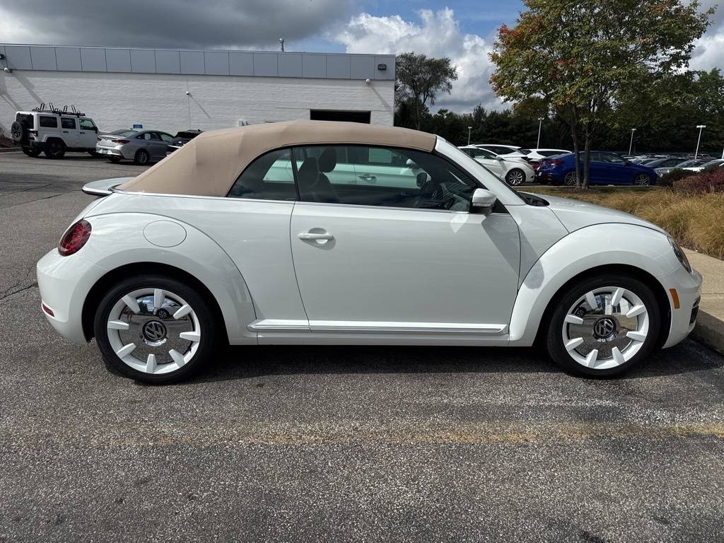 2019 Volkswagen Beetle SEL — Convertible — 1,508 mi — North Olmsted, OH