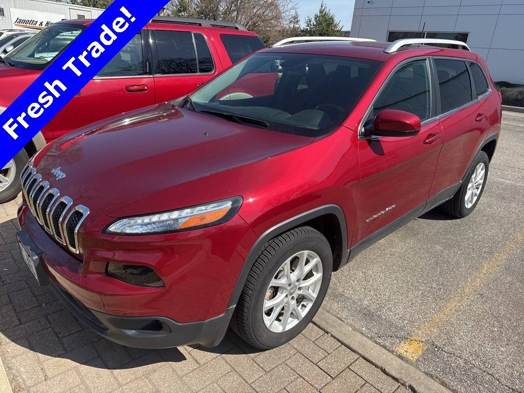 2017 Jeep Cherokee Latitude — SUV — 35,825 mi — North Olmsted, OH