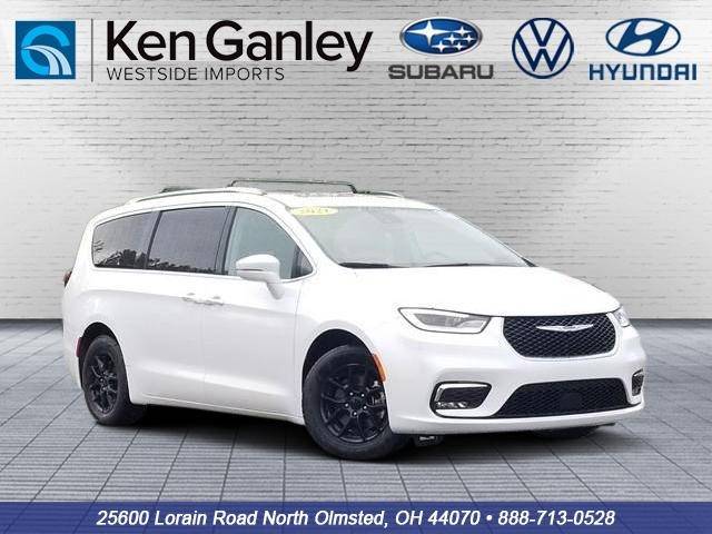 2021 Chrysler Pacifica Touring L — Minivan — 54,634 mi — North Olmsted, OH