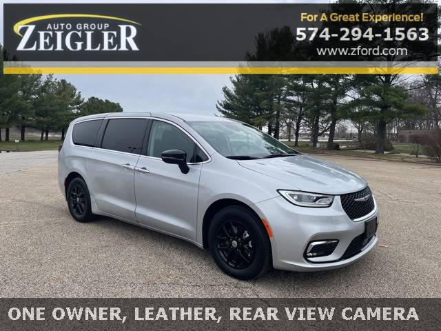 2024 Chrysler Pacifica Touring L — Minivan — 21,369 mi — Elkhart, IN