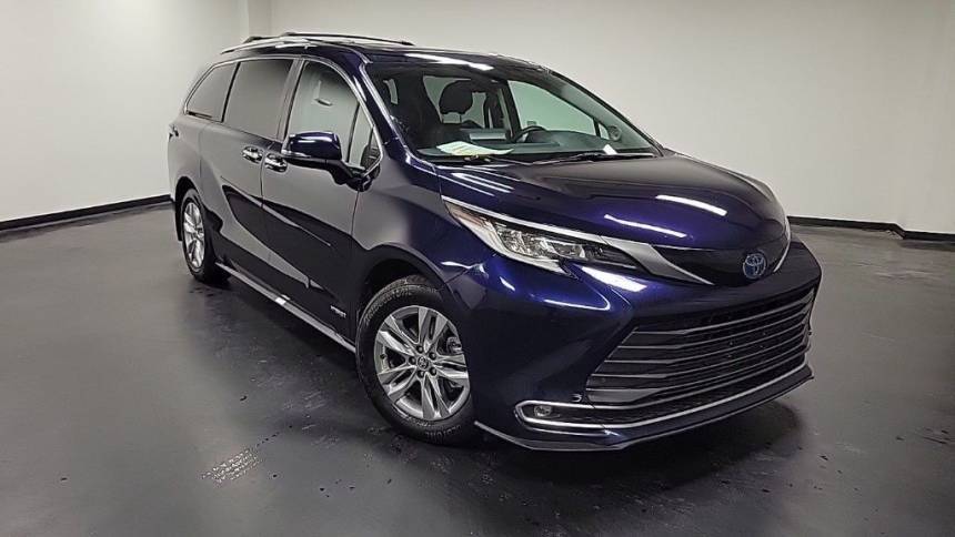 2021 Toyota Sienna Limited — Minivan — 65,883 mi — Columbus, OH