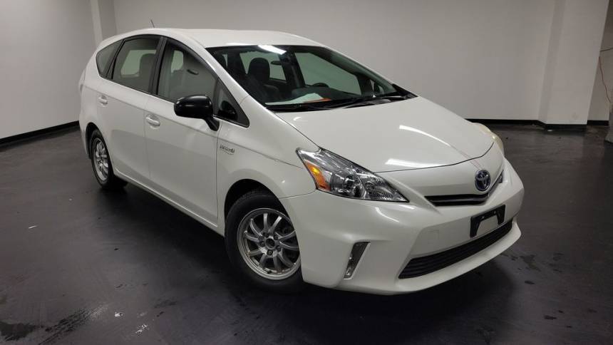 2012 Toyota Prius v Two