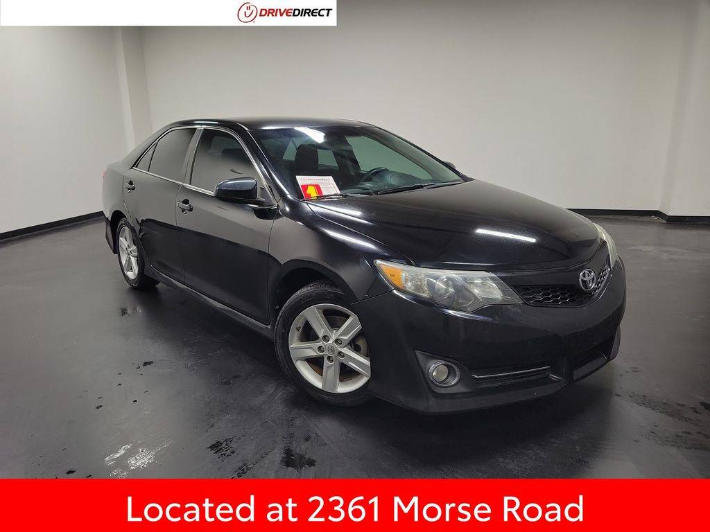 2014 Toyota Camry SE — Sedan — 114,711 mi — Columbus, OH