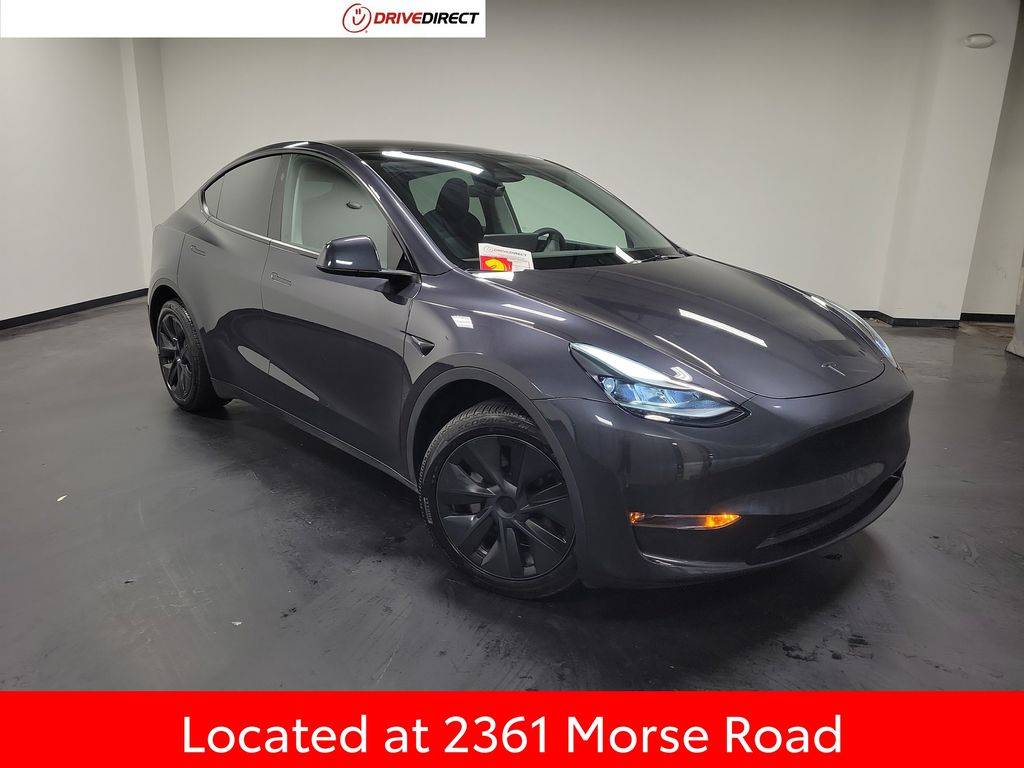 2025 Tesla Model Y Long Range — SUV — 7,566 mi — Columbus, OH