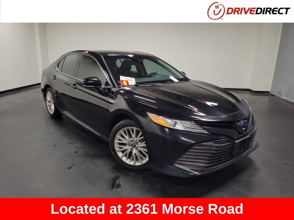 2018 Toyota Camry Hybrid SE — Sedan — 92,105 mi — Columbus, OH