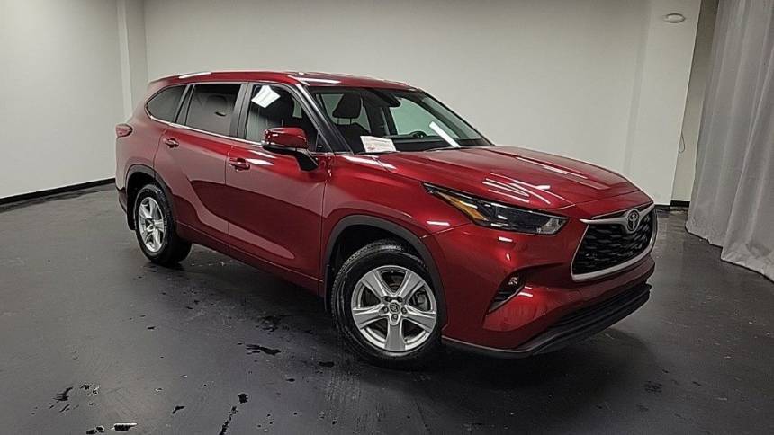2023 Toyota Highlander XLE — SUV — 37,478 mi — Columbus, OH