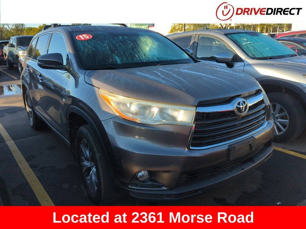 2015 Toyota Highlander LE V6 — SUV — 102,700 mi — Columbus, OH