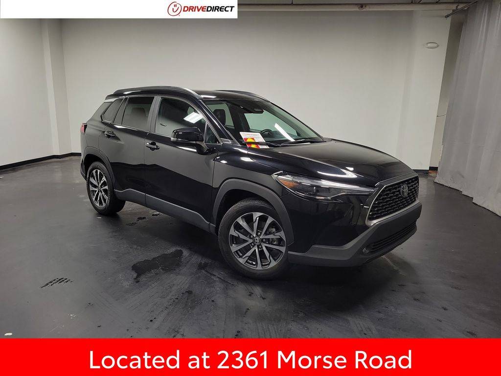 2023 Toyota Corolla Cross XLE — SUV — 35,242 mi — Columbus, OH