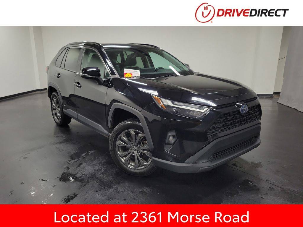 2022 Toyota RAV4 Hybrid XLE Premium — SUV — 136,224 mi — Columbus, OH