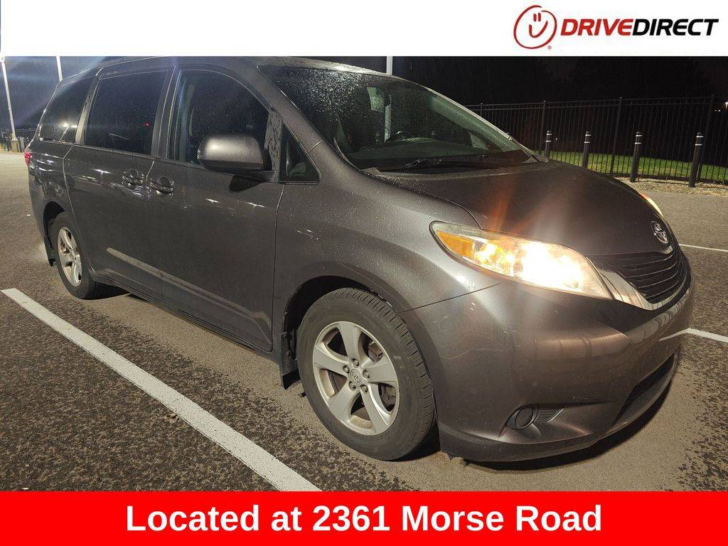 2017 Toyota Sienna LE — Minivan — 137,752 mi — Columbus, OH