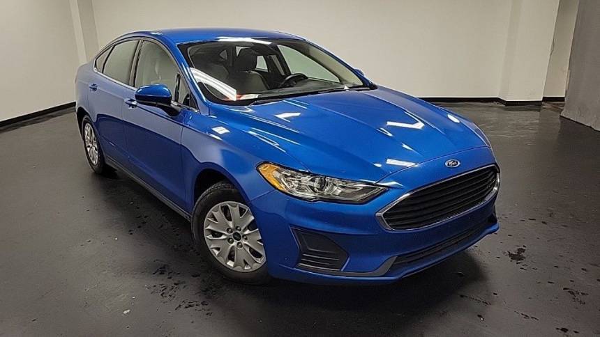2020 Ford Fusion S — Sedan — 87,115 mi — Columbus, OH